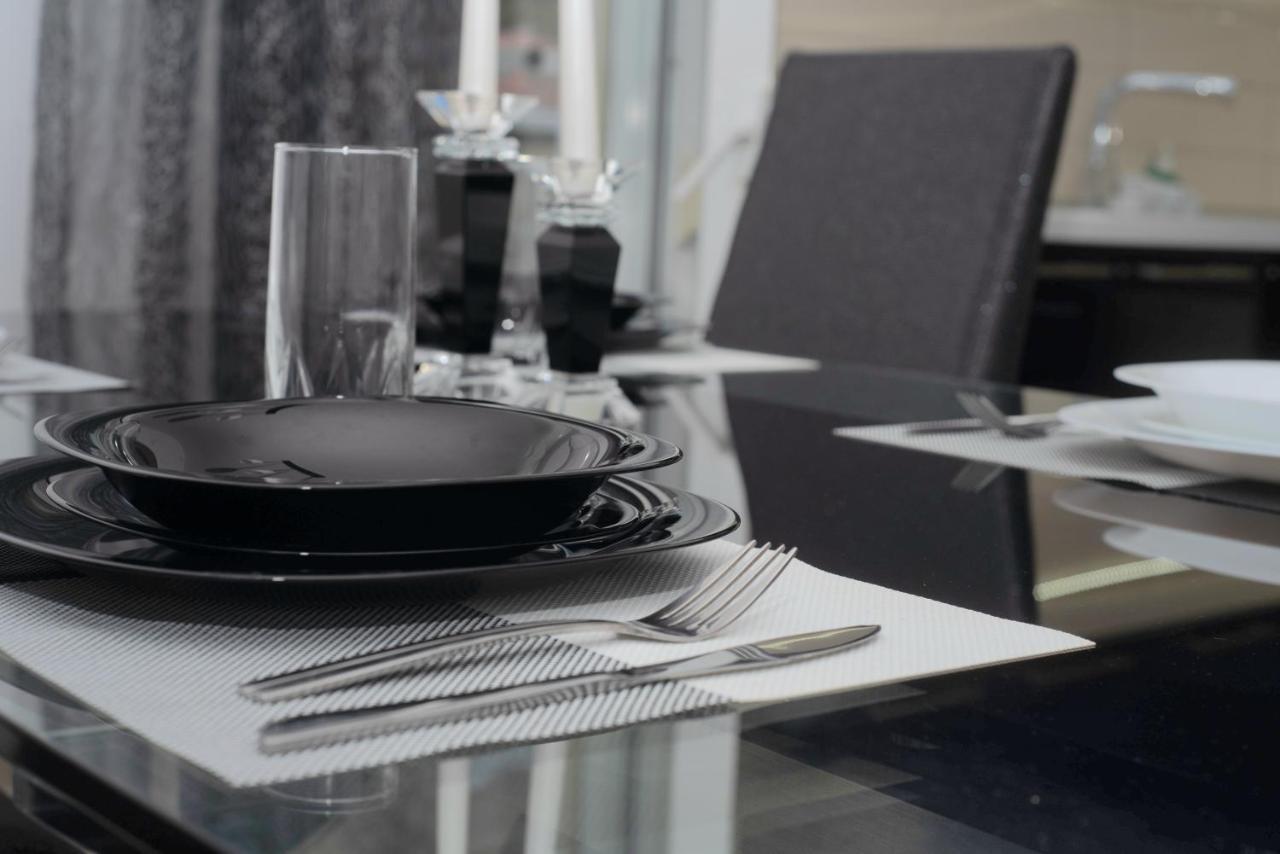 Mistral Luxury Living Aparthotel Néa Péramos Kültér fotó